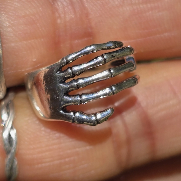 Skeleton hand wrap bypass ring stamped 925 sterling plated - Picture 14 of 16